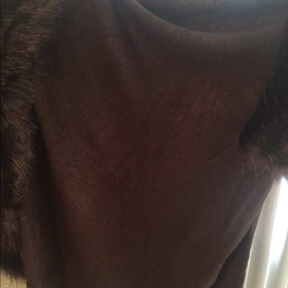 Fur Trim Batwing Sweater Coat/Poncho (B-3) - Picture 4 of 8